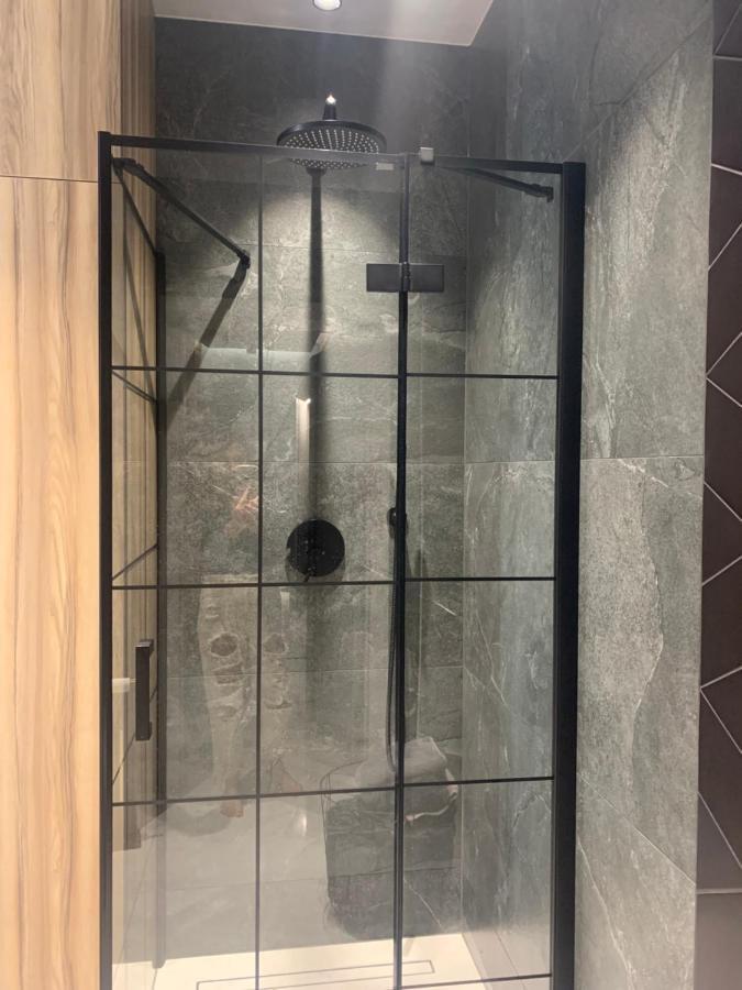 Luxury Apartament Wyszynskiego ラドム エクステリア 写真